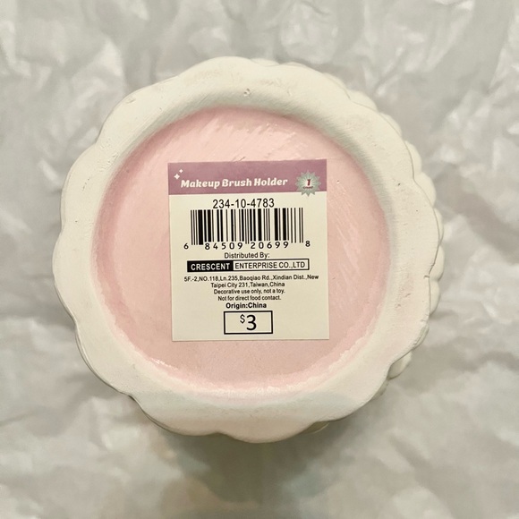 Pink and White Cake Decorative Vase - Picture 3 of 4